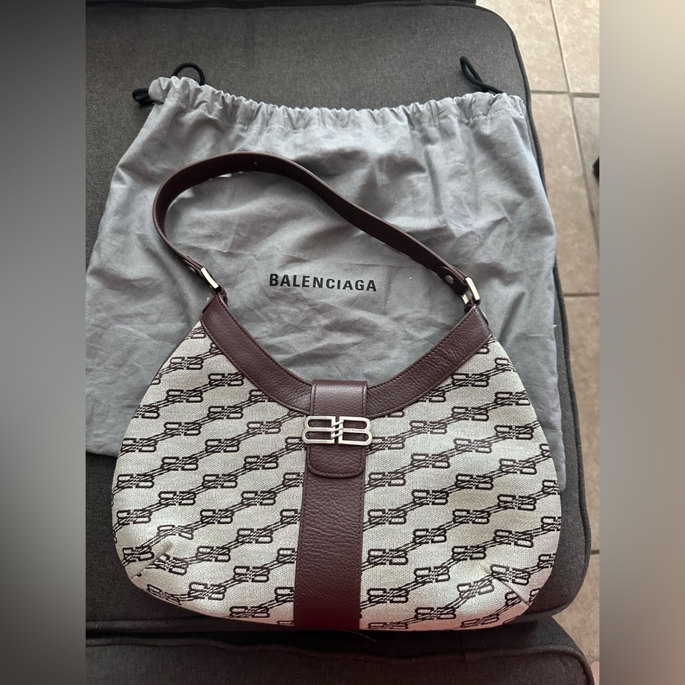 “Pre-Loved” Balenciaga BB Monogram Hobo Bag W/ authenticity certificate